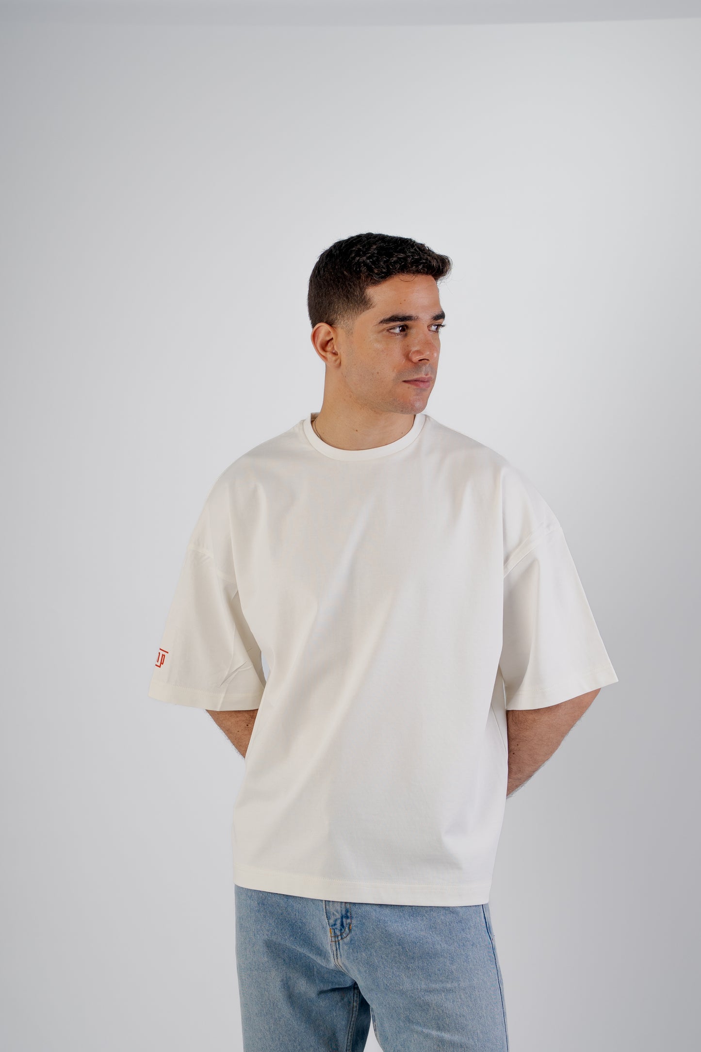 Offwhite Round Boxy Tee